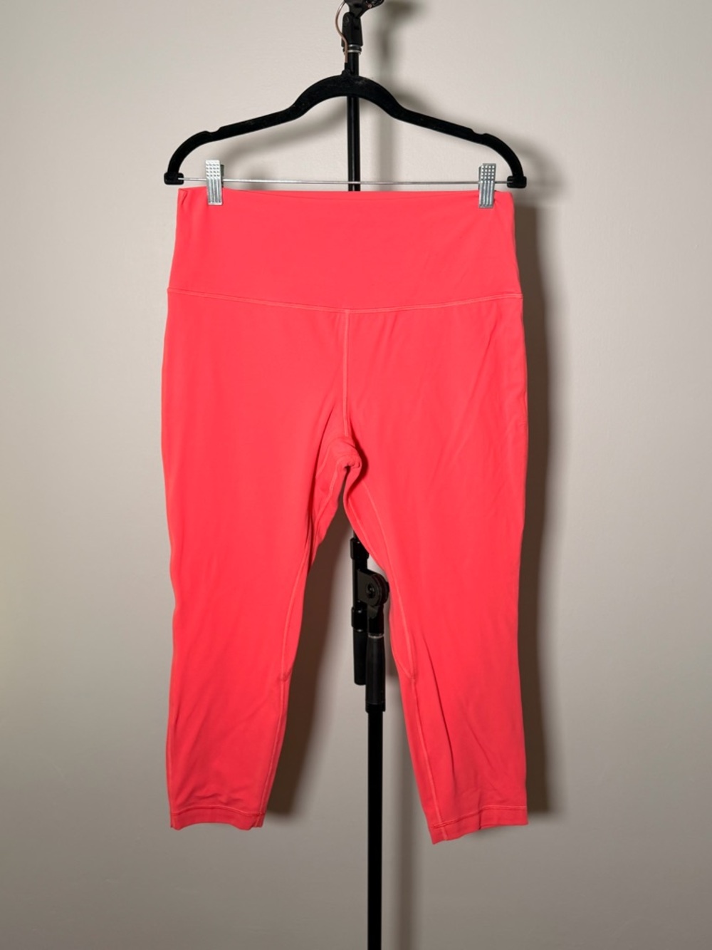 NWOT New Lululemon Align High-Rise Crop 23" Pale Raspberry - Picture 3 of 5